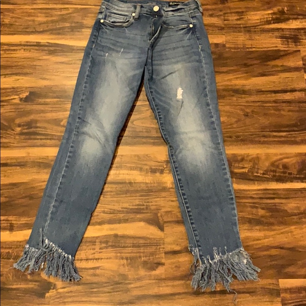 Jeans with string bottoms